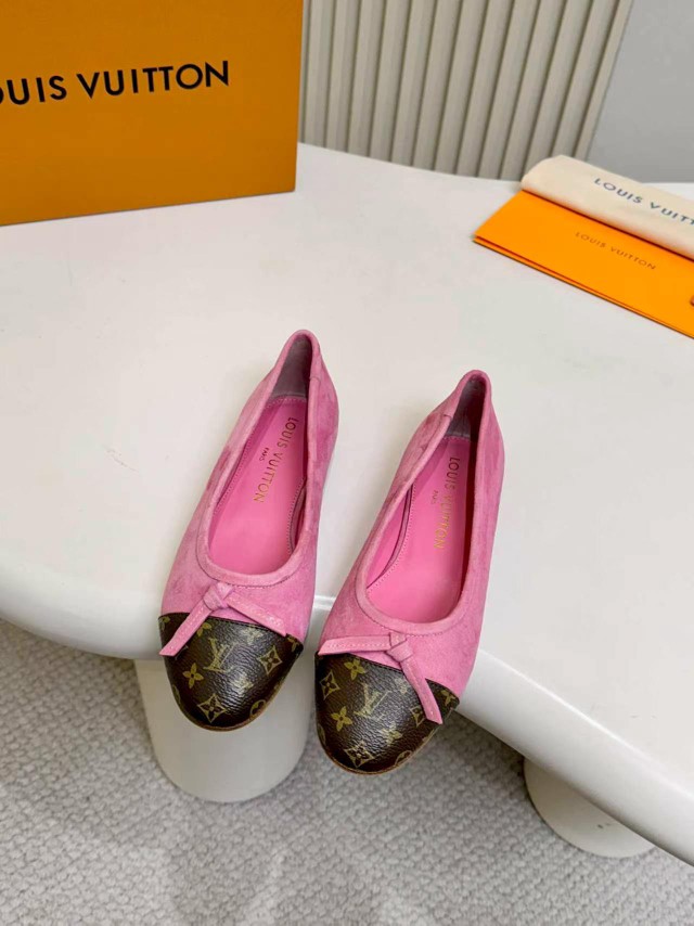 Louis Vuitton Women Shoes-563